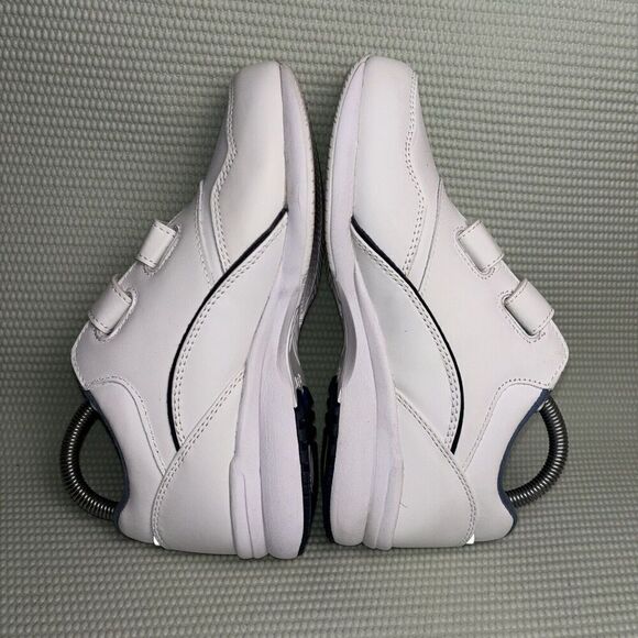 Propet Tour Walker Strap Comfort Diabetic Athletic Shoes Women’s Size 7AA NARROW - Picture 5 of 9